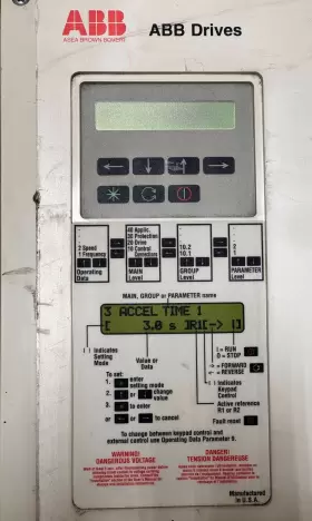 Ach501-050-4-00p2 Abb Ac Drive 440-500vac 50hp 58.5a 3ph 50/60hz Pre-owned #2