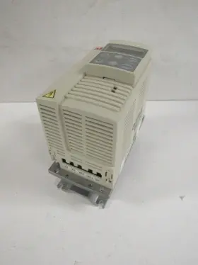 Acs143-k75-3-u Abb Ac Drive 380-480vac 0-300hz 1.2a Xlnt