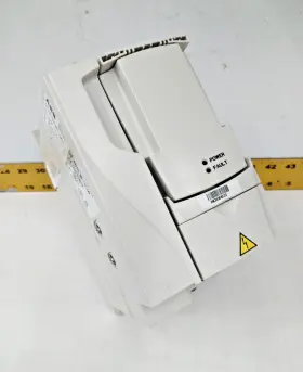 Acs320-03u-14a6-2 Abb N7558 X1558 Hvac Oem Pump And Fan Microdrive 3 Hp 240 Vac