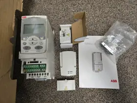 Acs350-03u-04a1-4 Abb Variable Frequency Drive Ac 2hp 3ph 380-480vac 4.1a