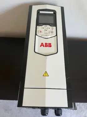 Acs880-01-07a6-5 Abb 5hp Vfd Ac Drive 480vac 7.6amp With Programming Module