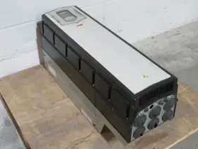Acs880-01-174a-7 Abb B056 Lv Ac Industrial Wall-mounted Drive 174a 208kva Used