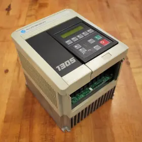 1305-ba04a-es-ha2 Allen Bradley Allen-bradley Micro Control With 1201-ha2 Programmingterminal