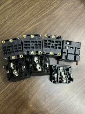1485a-tih4 Allen-bradley 1485r-t1h4 Cat Lot Of 7 #2