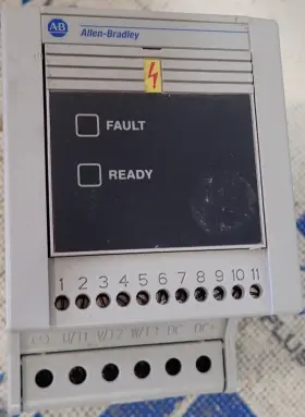 160s-aa04nps1 Allen-bradley Variable Speed Drive 1hp 200-240v 4.5a 0-50 Tested