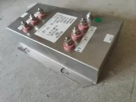 2090-uxlf-350 Allen-bradley Rockwell Automation Ser A Rfi Filter Bulletin 2090 #2