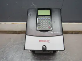 20ab4p2a0aynanco Allen-bradley Powerflex-70 1hp 240v Ac Drive Nice Used Takeout