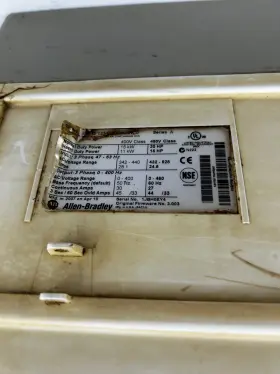 20ad027c3aynanc0 Allen-bradley Powerflex 70 Ac Drive Series A #2