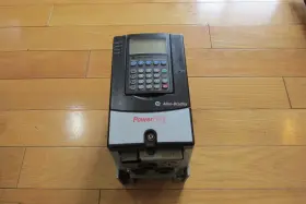 20ad3p4a Allen-bradley 20a D 3p4 A Aynnnnn Powerflex 70 Drive 2 Hp 460 Volts Mint