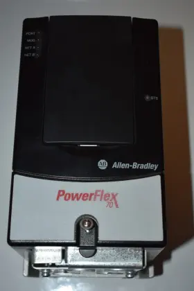 20ad3p4a3a0aynnnc0 Allen-bradley Powerflex 70 2hp Ac Drive 480 Volt New Surplus