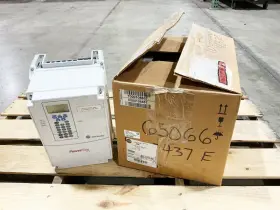 20ae017c3aynnnc0 Allen-bradley Powerflex 70 Ac Drive 17a 3ph 15hp 600v Ser.a