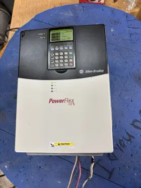 20bd034a0aynadd0 Allen-bradley 25hp Powerflex 700 / Only 37 Hrs Power On Time/ Mfg 2011