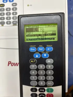 22ad034c3aynanc0 Allen-bradley 25hp Powerflex 70 / Nema 4x Ver. 5.002 With Keypad #3
