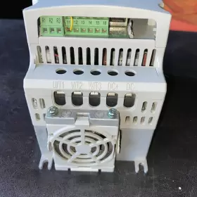 22f-a8p0n103 Allen-bradley Powerflex Ac Drive Series A Cat.no. 1.5kw/2.0hp #3