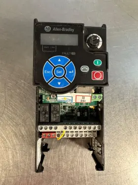 25b-d2p3n0w Allen-bradley Cat 25b Ser A Powerflex 525 Ac Drive Control Module 1e-1 #3