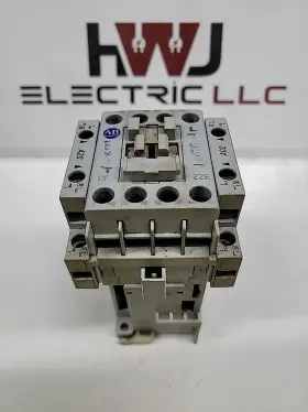700-cf220z Allen-bradley 700-cf220z/a W/100-s/a 24vdc With 2 100-s/a Aux. Contacts Coil