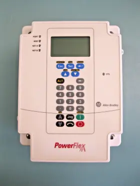 Allen-bradley D1p1c3aynnnc0 Allen-bradley 20a Ser A 1/2 Hp Powerflex 70 Ac Drive E7