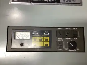 105g111pr7 Allen-bradley T251388r1 Adj Frequency Ac Motor Drive A4-0.75kw #105g111pr7 Co #2