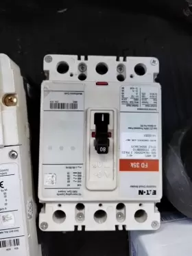 Fd3080 Cutler-hammer Industrial Circuit Breaker Fd 35k 80a 3 Poles 600vac
