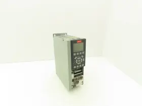 131b0078 Danfoss Fc-302p2k2t5e20h2xgxxxxsxxxxaxbxcxxxxdx Vlt Drive Frequency Converter