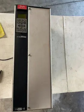 178b2106 Danfoss Vlt 6042 Hvac Ac Drive 30kw/40hp 460v