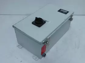 Vlt6000h8.2 Danfoss Variable Speed Drive 3 Ph 460 V 50-60 Hz 8.2 A T137202
