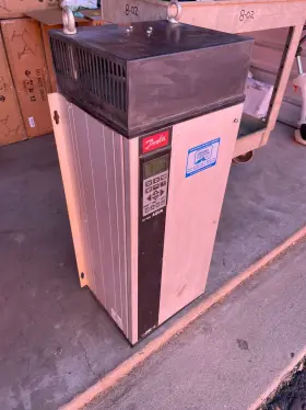 Vlt8000 Danfoss Aqua Frequency Converter 20 Hp Vlt 8000 #2