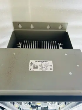 Danfoss X5c40750c Vacon 75 Hp Drive 380-460v 116.0/103 Amps Type 4x Indoor-outdoor