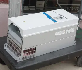 Dh1-34140dn-c21c Eaton Powerxl Variable Frequency Drive 480v 3ph 100hp 400hz #2