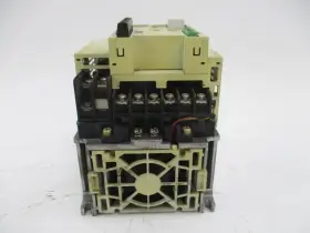 Ch2006156-fr-e520-2.2kntf Industrial Mro Mitsubishi Fr-e520-2.2kntf 200-240v 16a No Cover Unmp #2