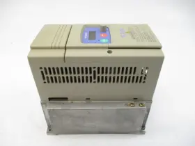 Knox090061104-sj100-040hfu Industrial Mro Hitachi Sj100-040hfu 380-460v 11.0/8.6a Unmp #2