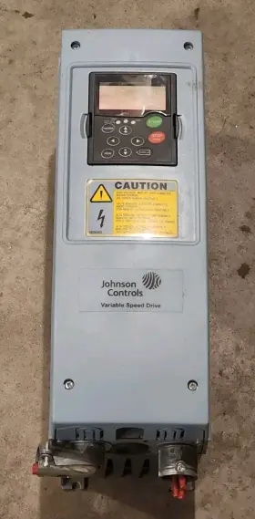 Vs010210a-00000 Johnson Controls Vsd Series Ac Drive 10hp Used