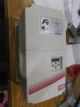 C2g-4g00 Keb Combivert Model 13 F4 Inverter