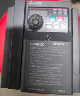 Fr-d740-080sc-e8 Mitsubishi Electric Unimac Uyn055n Uyn070n Inverter Drive Fr-d740-080sc-e8 Mitsubishi Electric Unimac Uyn055n Uyn070n Inverter Drive