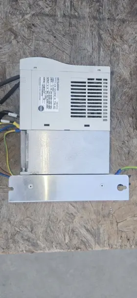 Fr-e520se-75k-ec Mitsubishi Inverter Ac Drive 11.5amp 1ph 200-240vac #3