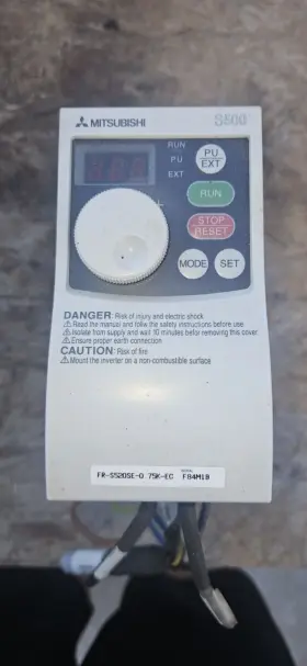 Fr-e520se-75k-ec Mitsubishi Inverter Ac Drive 11.5amp 1ph 200-240vac