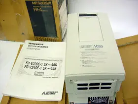 Fr-v220e-2.2k-ul Mitsubishi Fr-v220e-2.2k Fr-a Nib