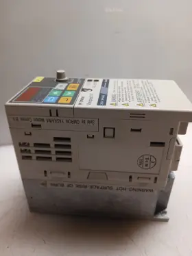Cimr-v7az20p4 Omron Yaskawa Varispeed V7 Vfd 3 Phase 200-230 Vac 1.1 Kva #3