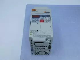 Cimr-j7au20p7 Saftronics Vm7 Micro Ac Drive T132131 #2