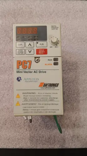 Cimr-v7au20p4 Saftronics Mini Vector Ac Drive