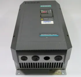 6se3221-1fg40 Siemens Midimaster Vector Control No Power/cracked Case As Is