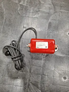 160126-g Syntron V-4-rc Magnetic Vibrator