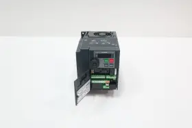 Vfs15-4007pl1-w1 Toshiba Transistor Inverter 1hp 380-480v-ac 0.1-500hz