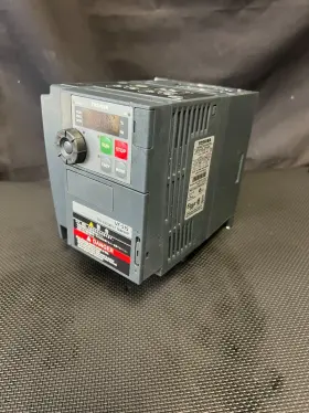 Vfs15s-2015pl Toshiba Vf-s15 Ac Drive 1ph-200/240v-1.5kw/2hp H