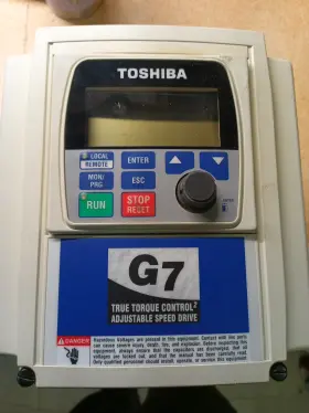 Vt130g7u4055 Toshiba Transistor Inverter 460v-ac 0.1-80/400hz 1hp