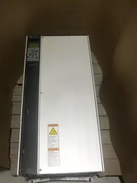 Tr16102gt4cn1str0dlf00a00c0 Trane 100hp 380 460v 3 Phase Vfd Drive