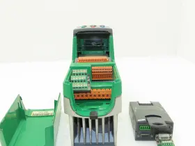 03.02.12 Unidrive Uni1405 Ac Drive 4.0kw 380/480v 3ph 9.5a Software Ver #3