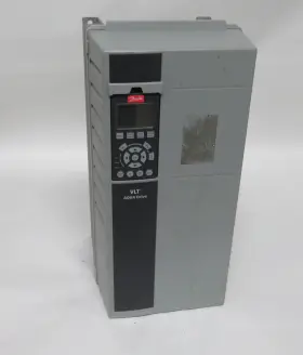 131h8384 Vlt Aqua Drive 550-600v 50/60hz 15hp 17/16a As Is