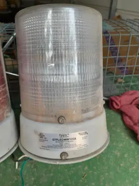 57pledmr120a White Pledmr120a Polaris Led Beacons 57pledmr120a. One Red