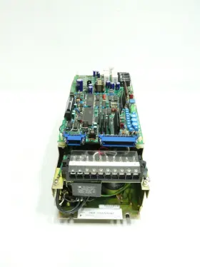 Cacr-sr05sb1bf Yaskawa Servopack 200-230v-ac 0-230v-ac 0.61hp